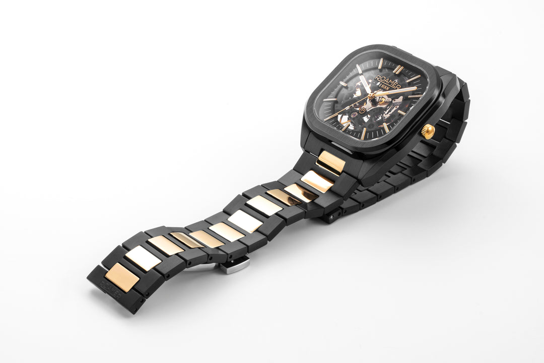 Mechano Analog Black Square Dial Men's Watch - 985986 45 85 20