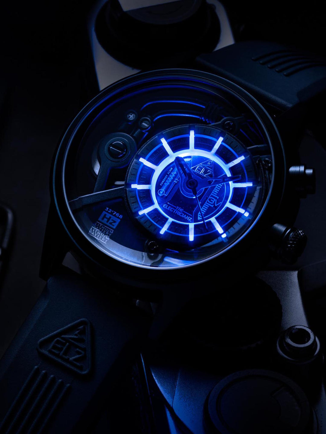 The Blue Z Night Light Quartz Men's Watch - ZZ-A4C/04